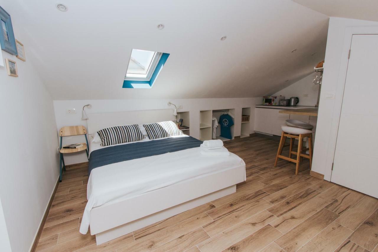 Fyaka Loft Apartments Vodice Exterior photo